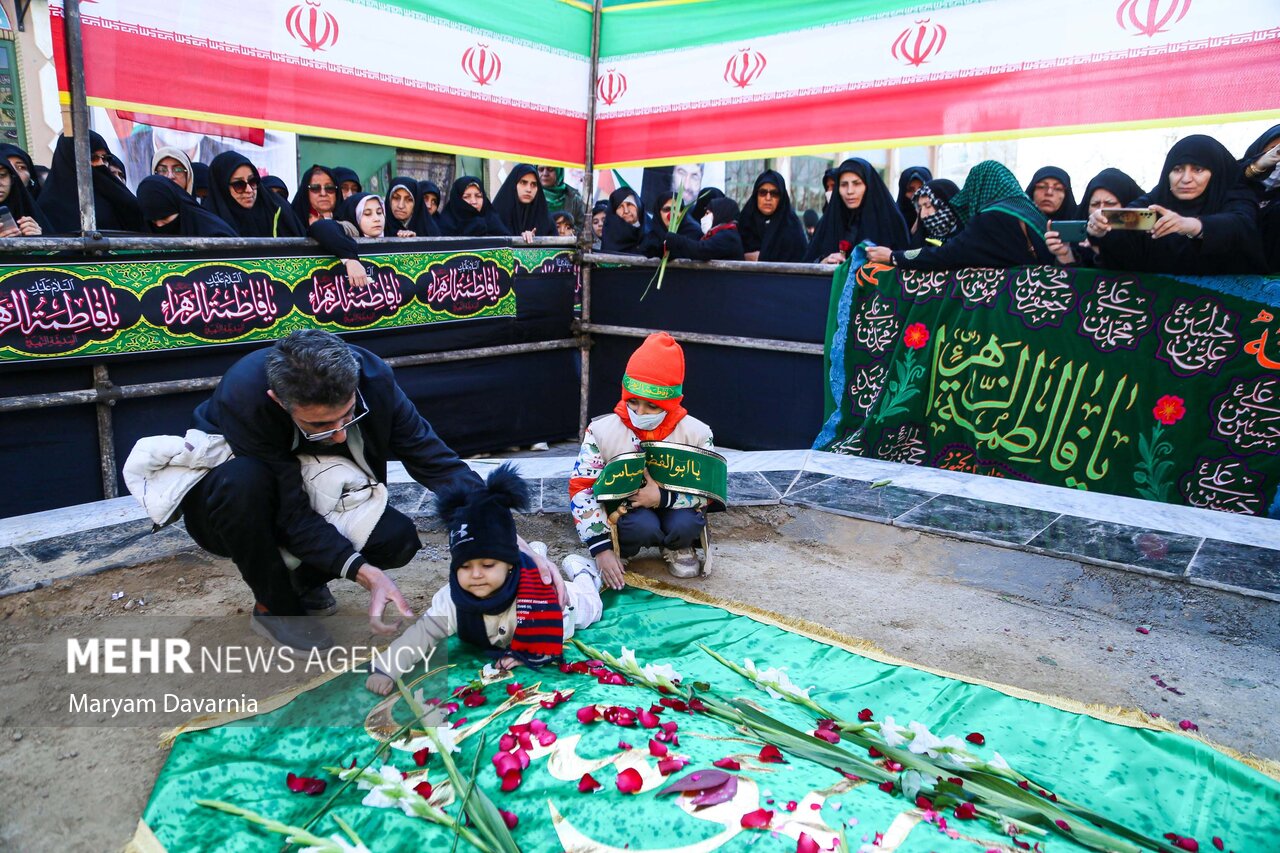 تشییع پیکر مطهر ۳۰۰ شهید گمنام دفاع مقدس در سراسر کشور