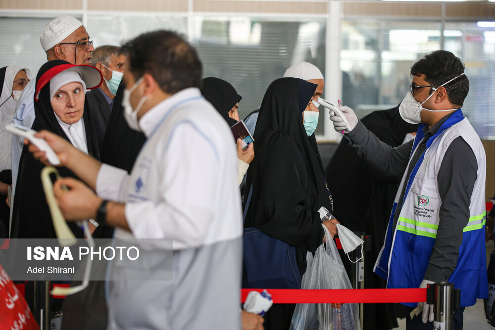 بازگشت نخستین گروه حجاج - اصفهان