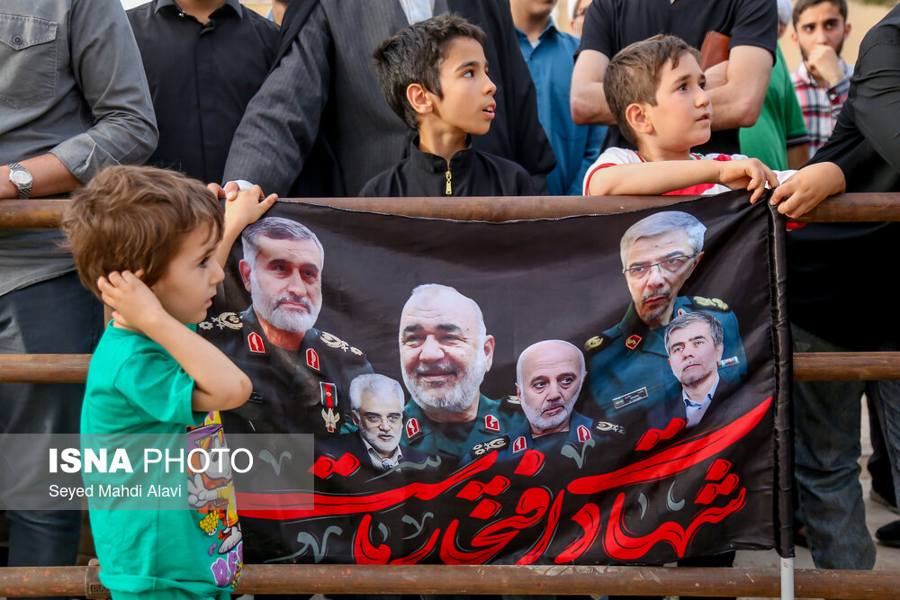 تشییع و تدفین پیکر شهید میثم سلگی