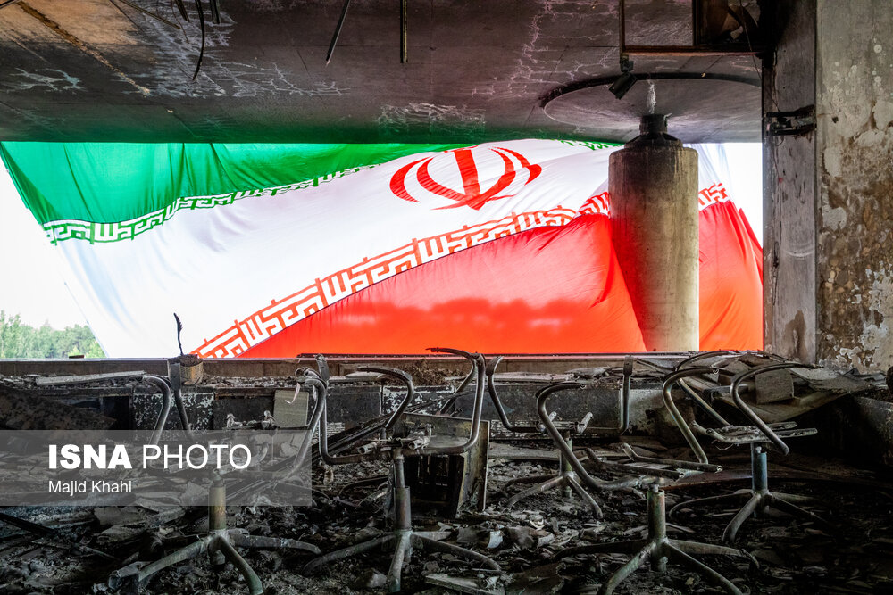 بازدید سفرای کشورهای خارجی از ساختمان شیشه‌ای صداوسیما