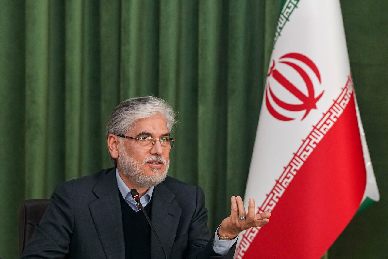 دیدار وزیر علوم و جمعی از رؤسای دانشگاه‌ها با قالیباف