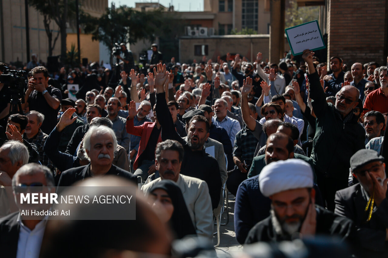 مراسم تشییع پیکر محمد کاسبی