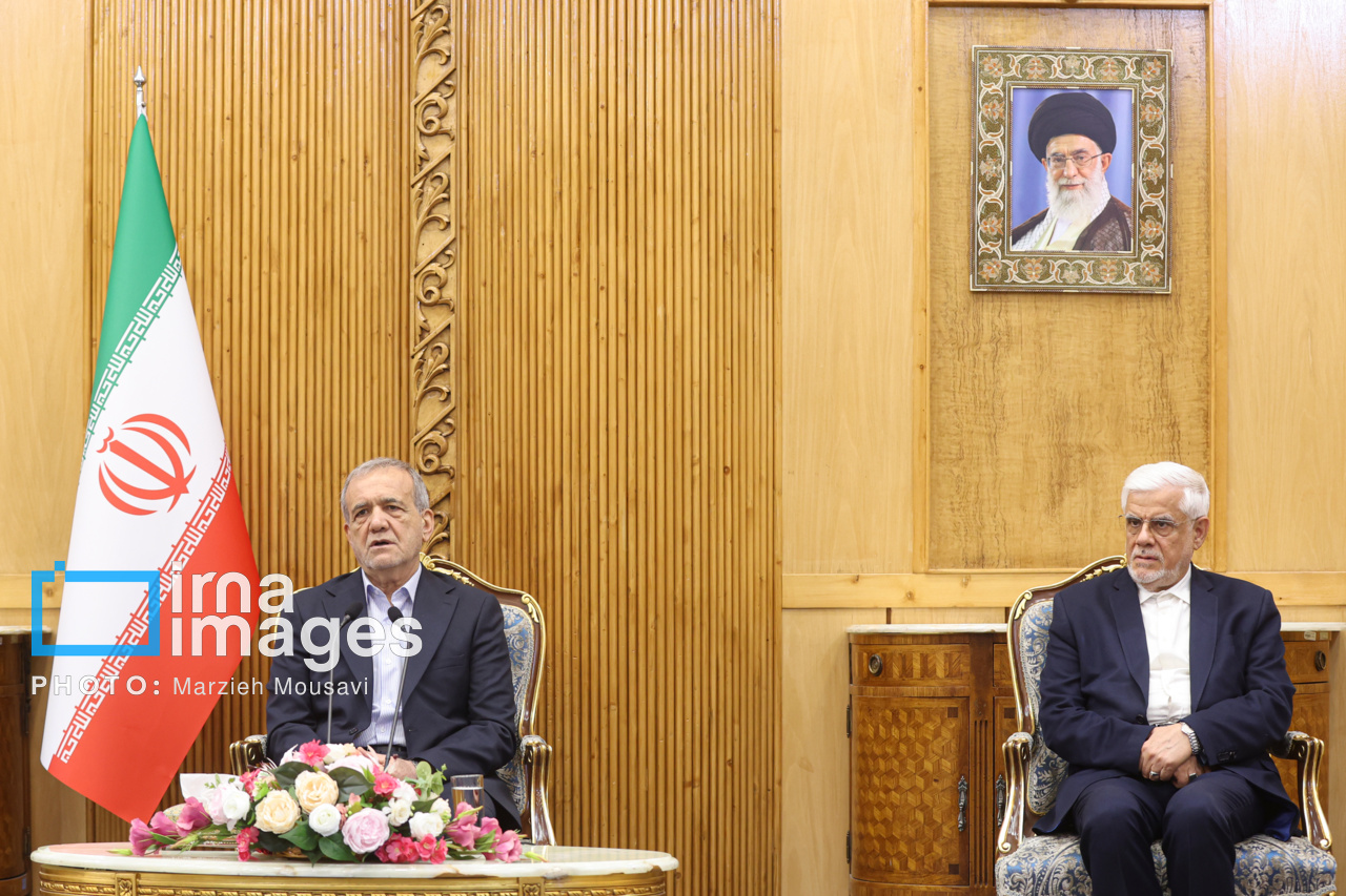 بدرقه رئیس‌جمهور به آذربایجان