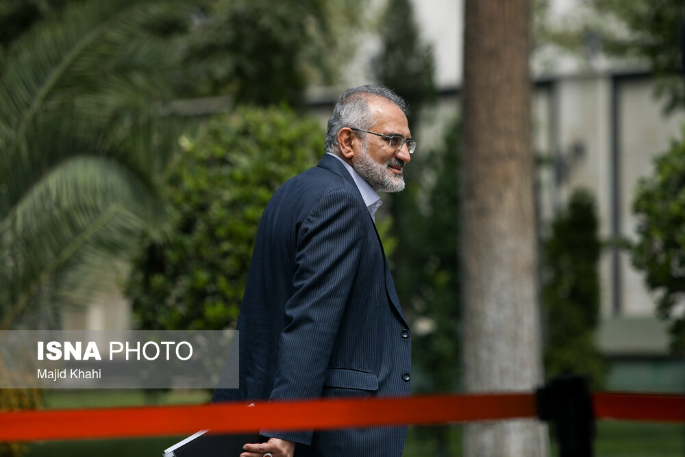 حاشیه جلسه هیات دولت -۱۱ مرداد