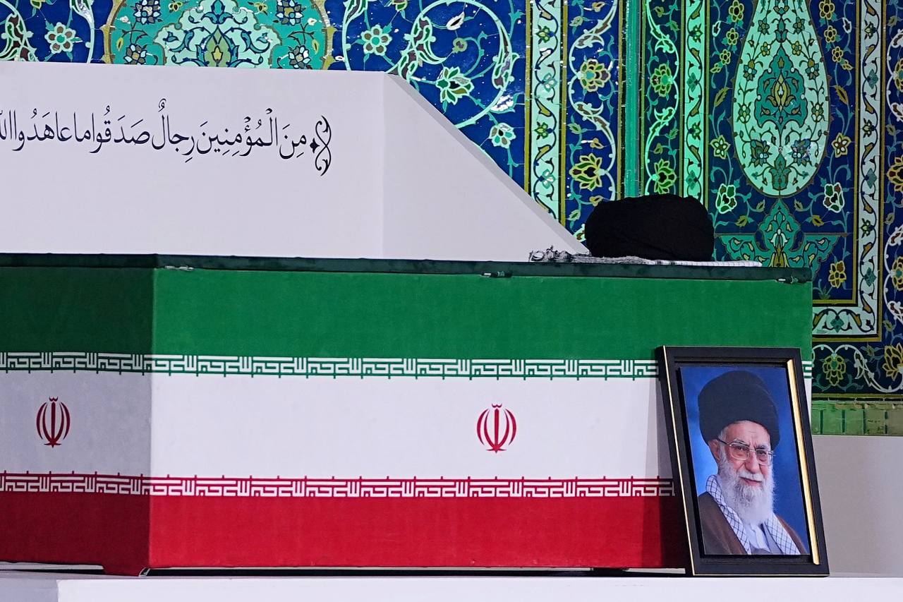 ادای احترام سران قوا