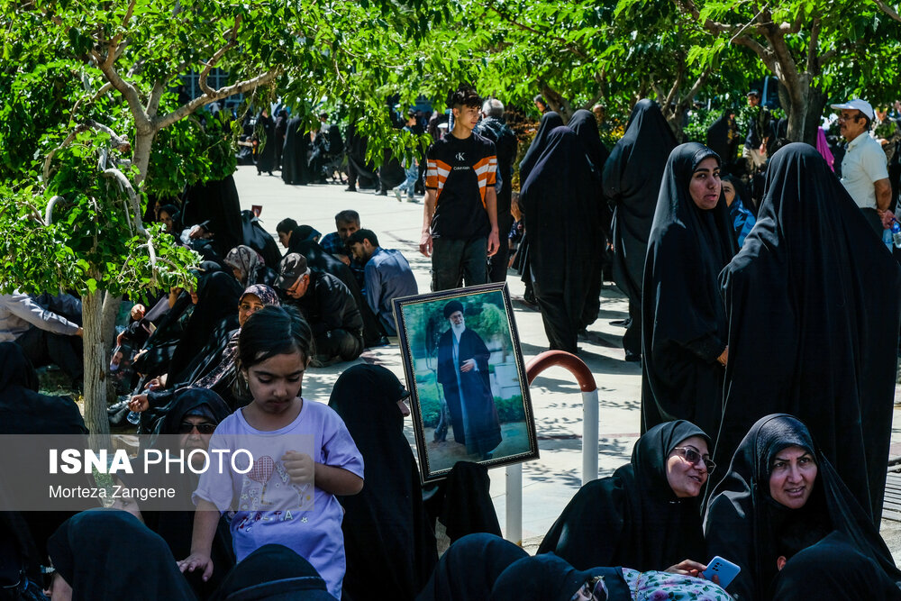 حضور مردم در سی و پنجمین سالگرد ارتحال امام خمینی (ره)