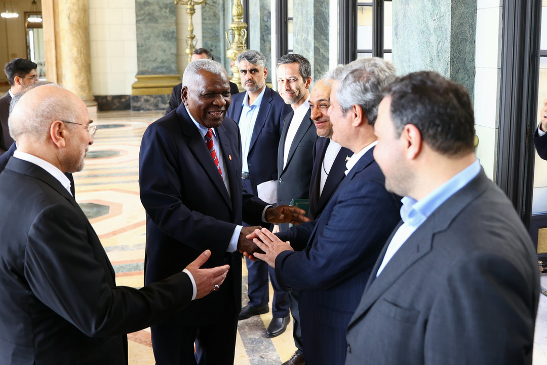 دیدار  قالیباف با لاسو هرناندز، رئیس مجلس کوبا