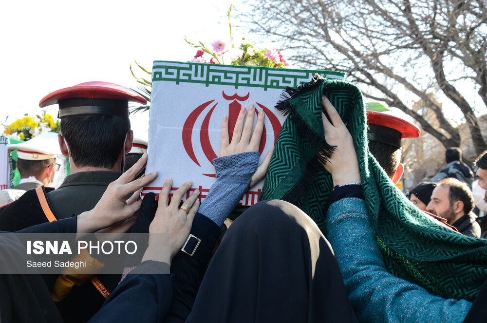 مراسم تشییع شهدای گمنام در تبریز