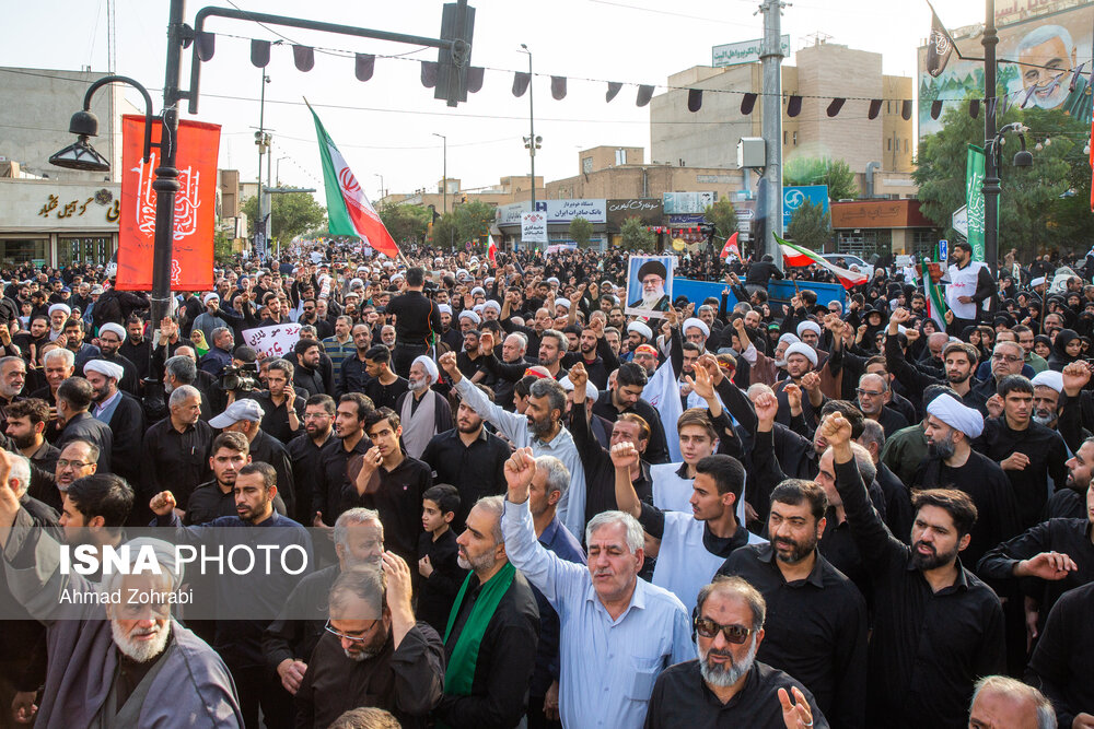 راهپیمایی مردم قم در حمایت از ولایت و مرجعیت شیعی