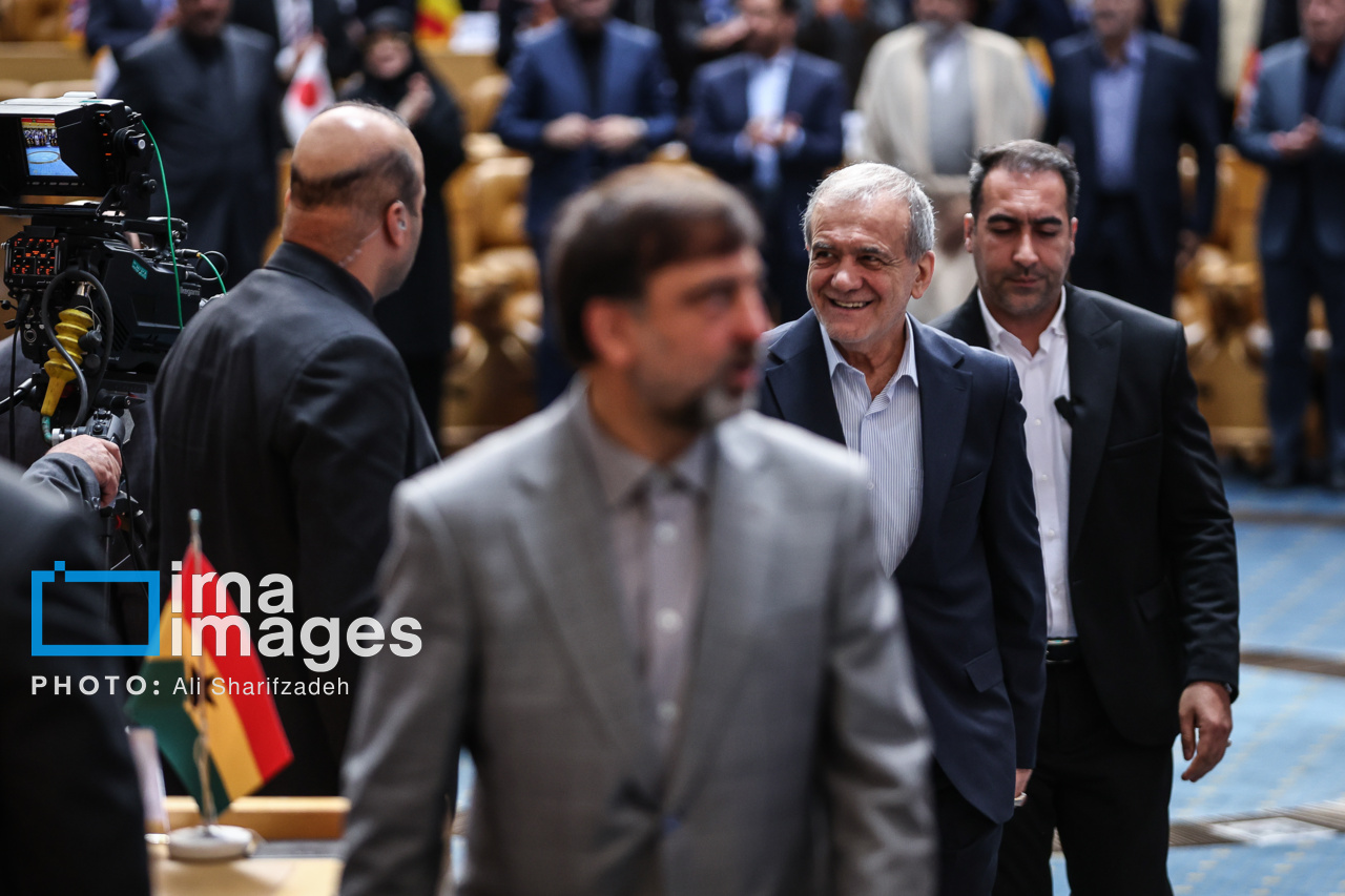 پزشکیان در هفتمین نمایشگاه ایران اکسپو ۲۰۲۵