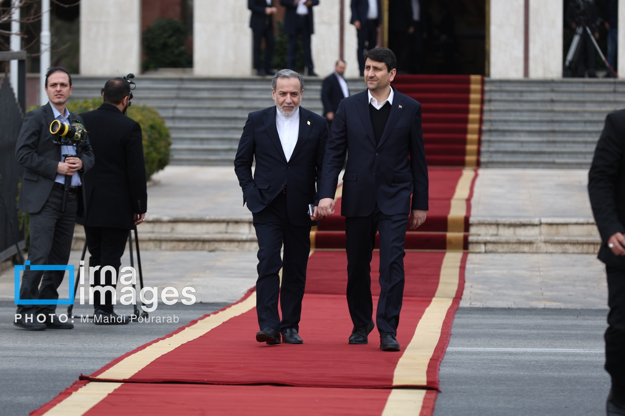 بدرقه رئیس جمهور به قزاقستان