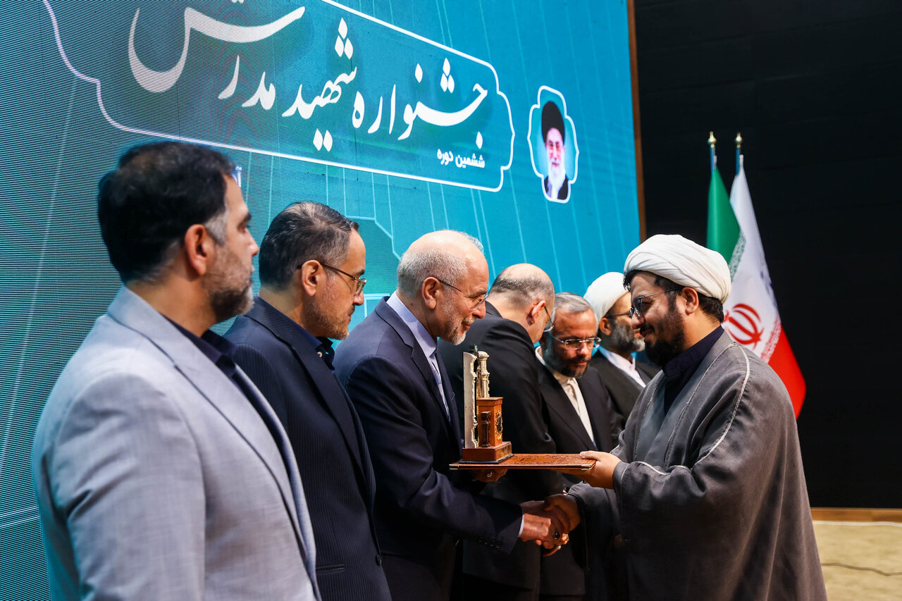  اختتامیه ششمین دوره جشنواره شهید مدرس با حضور قالیباف