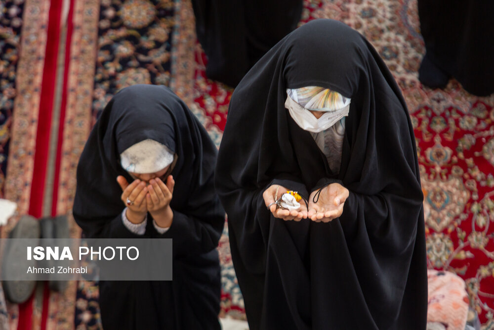 نماز عید سعید قربان در حرم حضرت فاطمه معصومه(س)