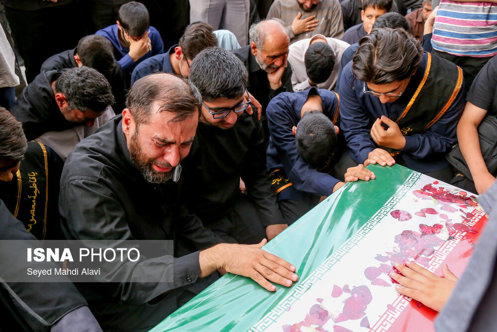 تشییع و تدفین پیکر شهید میثم سلگی