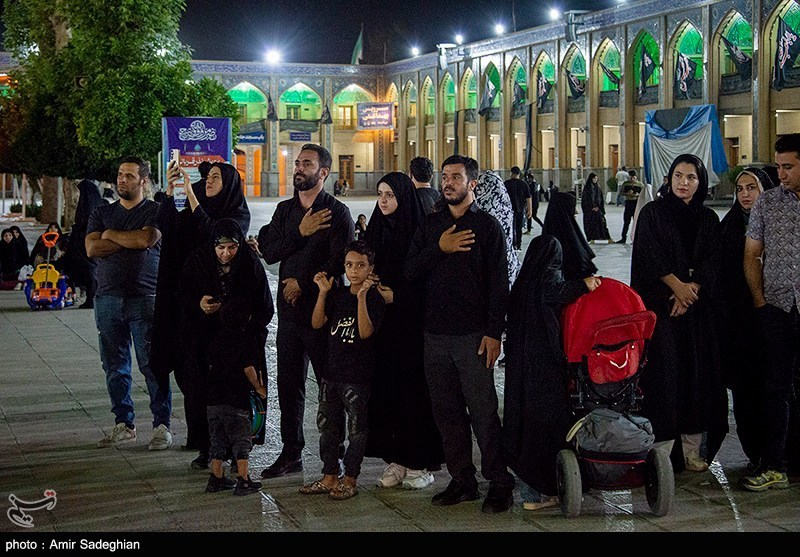 مراسم عزاداری شب هفتم محرم در حرم مطهر حضرت شاهچراغ (ع)