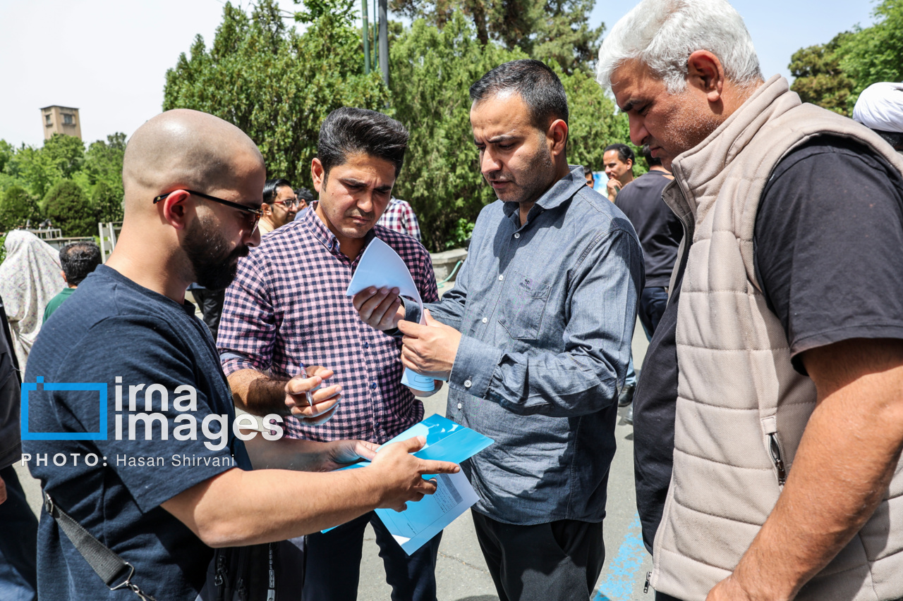 تصاویر نماز جمعه تهران ۵ اردیبهشت ۱۴۰۴