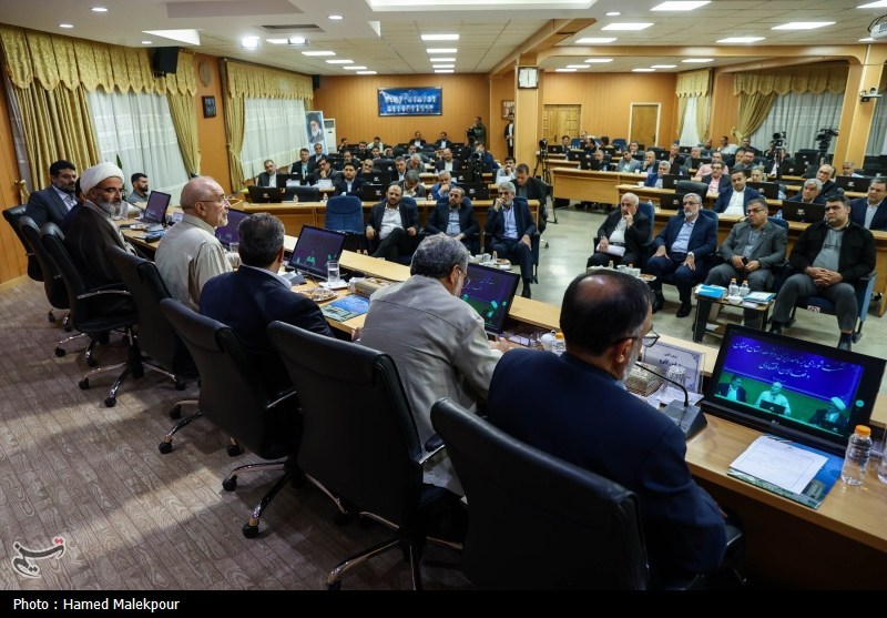 سفر یکروزه رئیس مجلس به استان سمنان