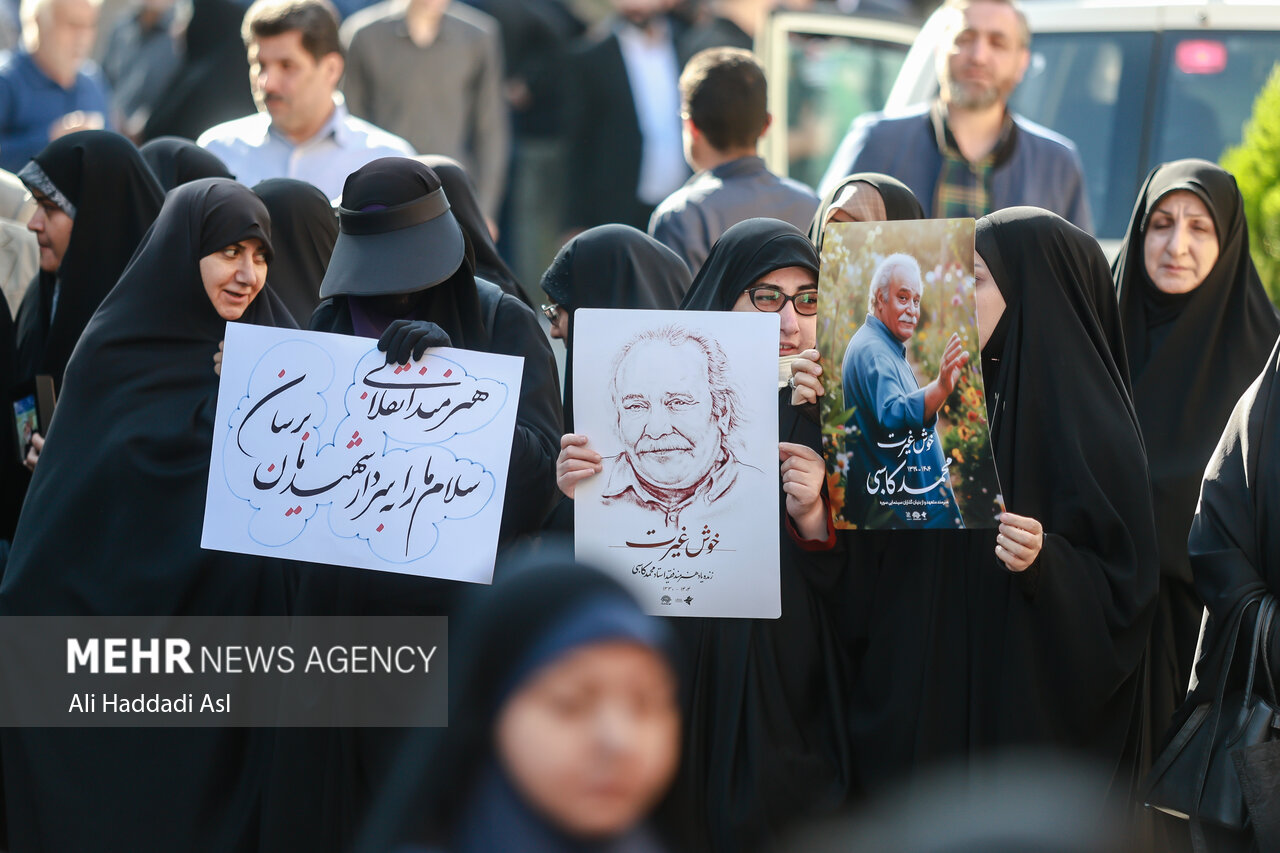 مراسم تشییع پیکر محمد کاسبی