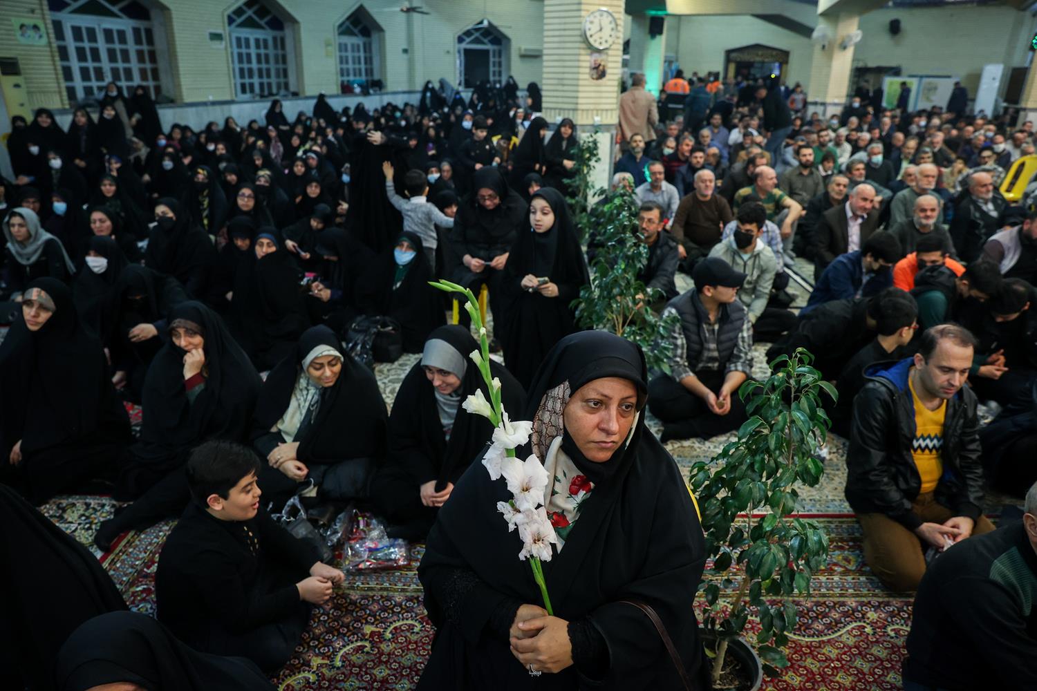 یادواره ۴۳۷ شهید والامقام بندرانزلی با حضور قالیباف