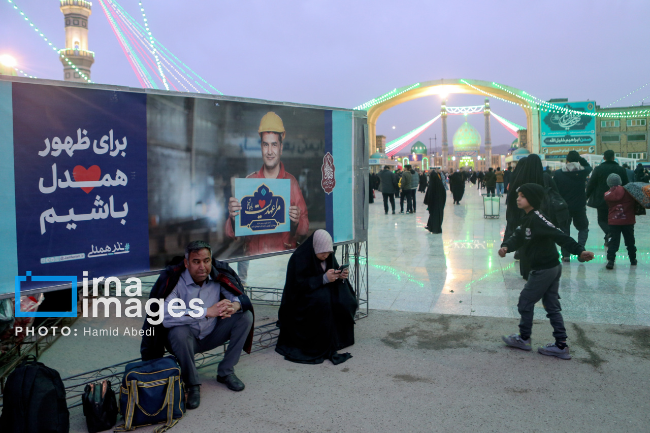 شب نیمه شعبان در مسجد جمکران