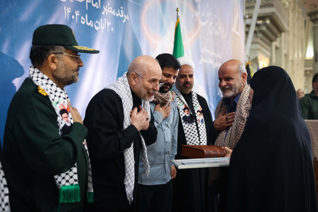 قالیباف در کنگره ۳۰۰۰ نفری مسئولان بسیج دانشجویی 