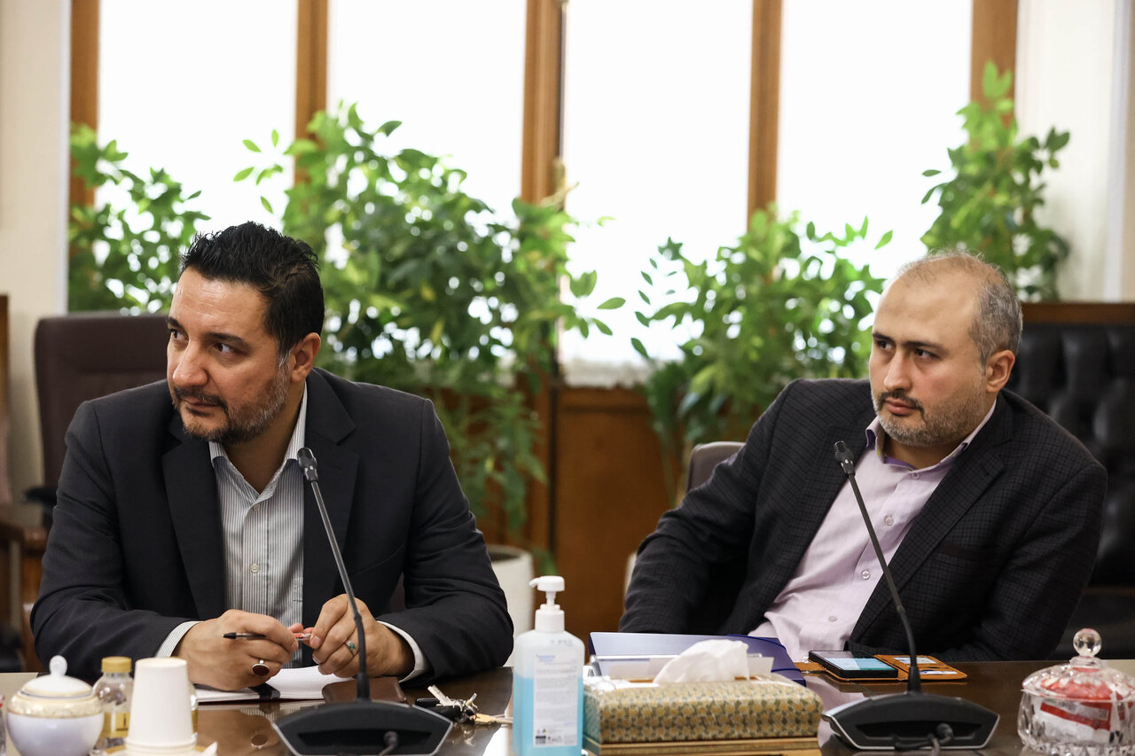 نشست بررسی برنامه هفتم پیشرفت با حضور قالیباف