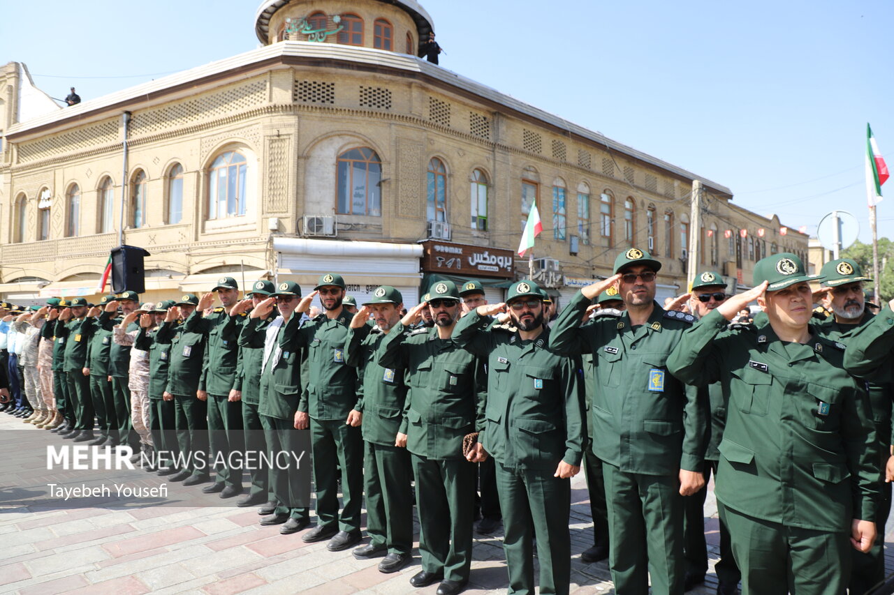 تشییع و خاکسپاری پیکر سردار شهید «علی شادمانی» 