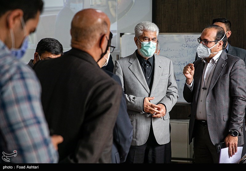 بازدید رئیس کمیسیون بهداشت مجلس از سامانه ۶۰۷۰