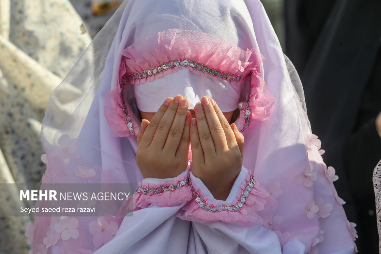 نماز عید سعید فطر در حرم حضرت عبدالعظیم حسنی (ع)