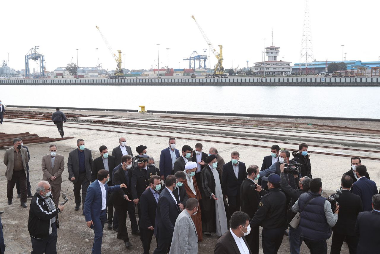 بازدید رئیس جمهور از اسکله امیرآباد