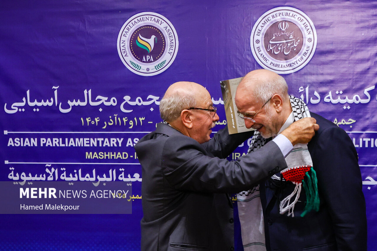 سفر رئیس مجلس به مشهد مقدس