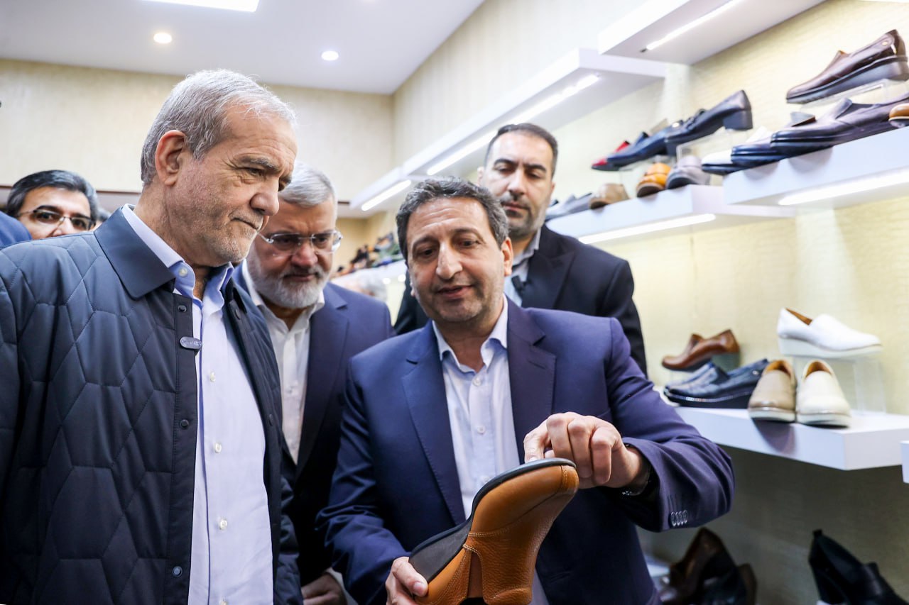  بازدید پزشکیان از ۲ واحد تولیدی