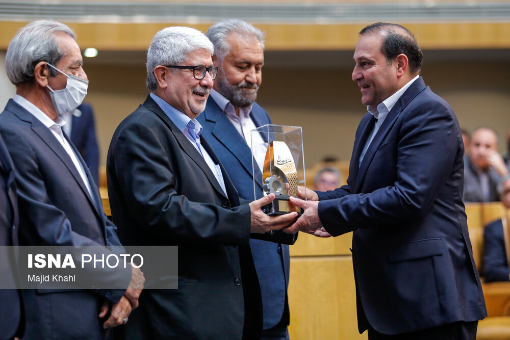 مراسم روز ملی صنعت و معدن با حضور رئیس جمهور