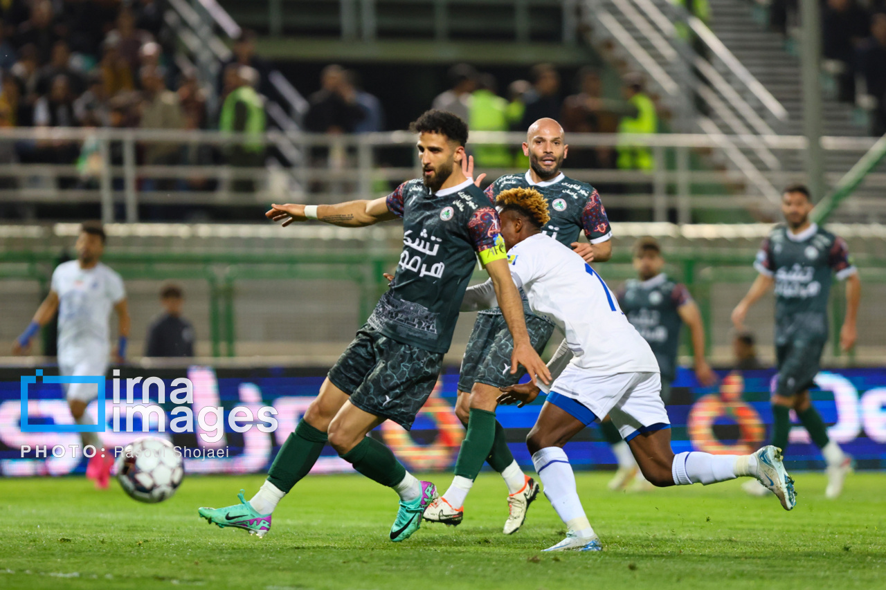 لیگ برتر فوتبال - ذوب آهن و استقلال