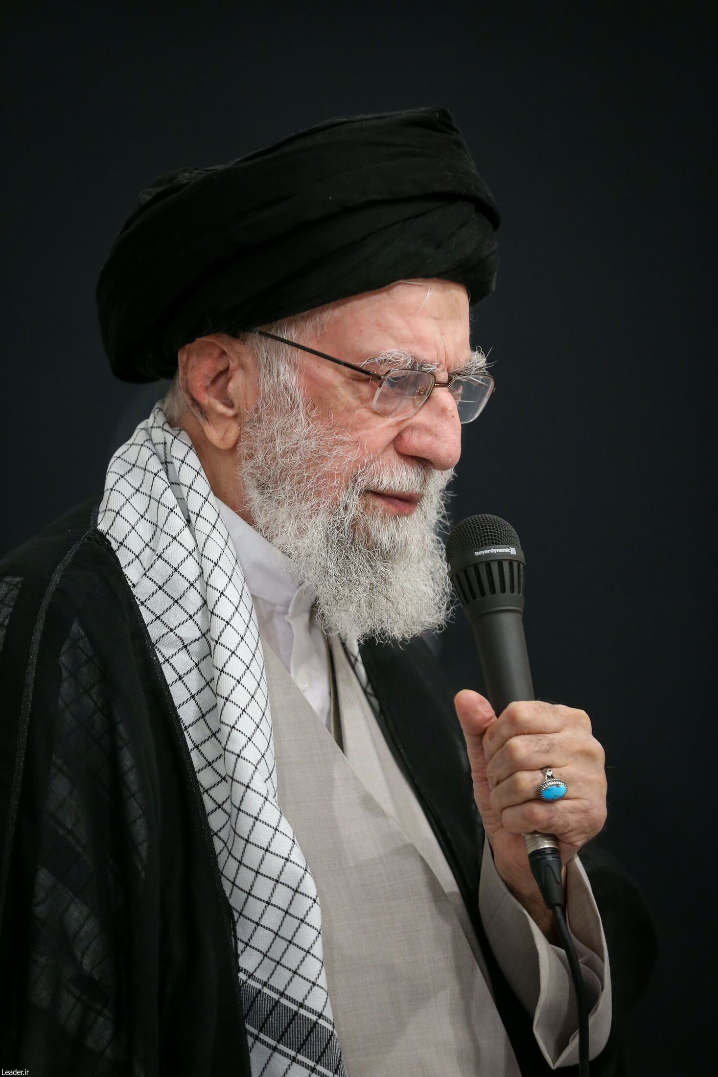 رهبر انقلاب در مراسم بزرگداشت شهدای جنگ تحمیلی