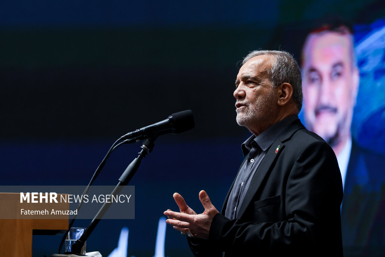 مراسم پاسداشت شهدای خدمت