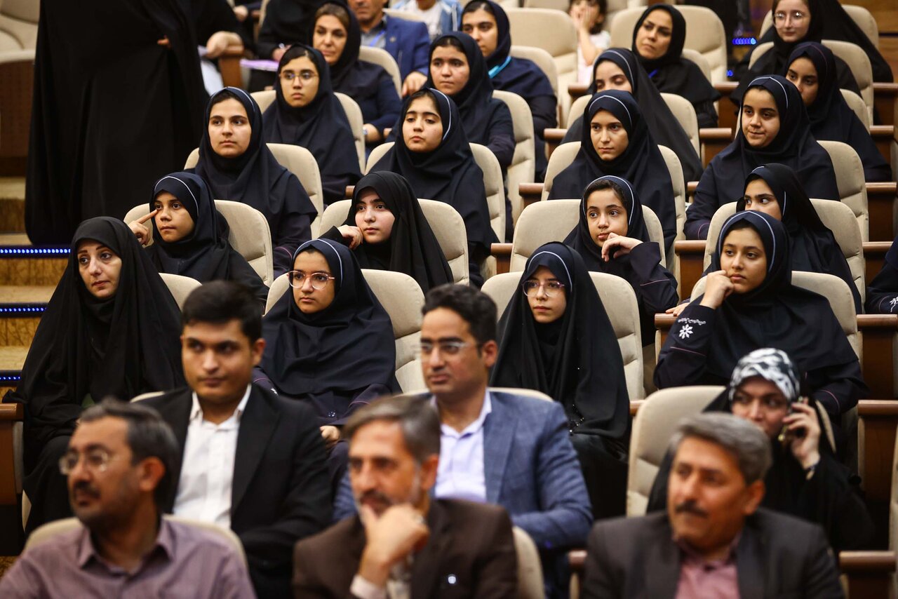 حضور قالیباف در اولین کارسوق حکمرانی داده‌محور