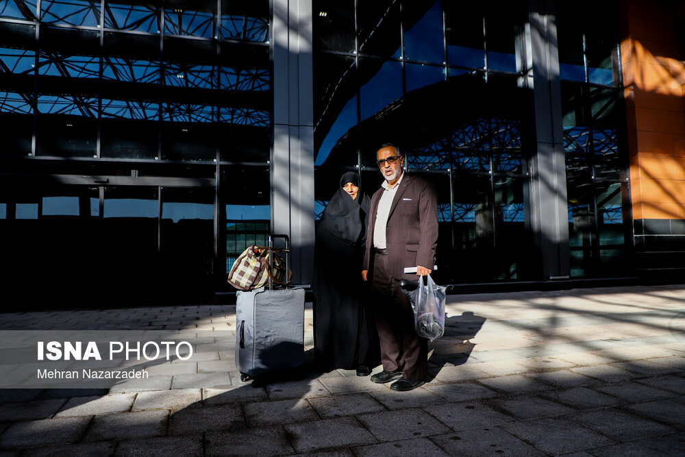 افتتاح راه‌آهن بستان‌آباد ـ خاوران با حضور رئیسی