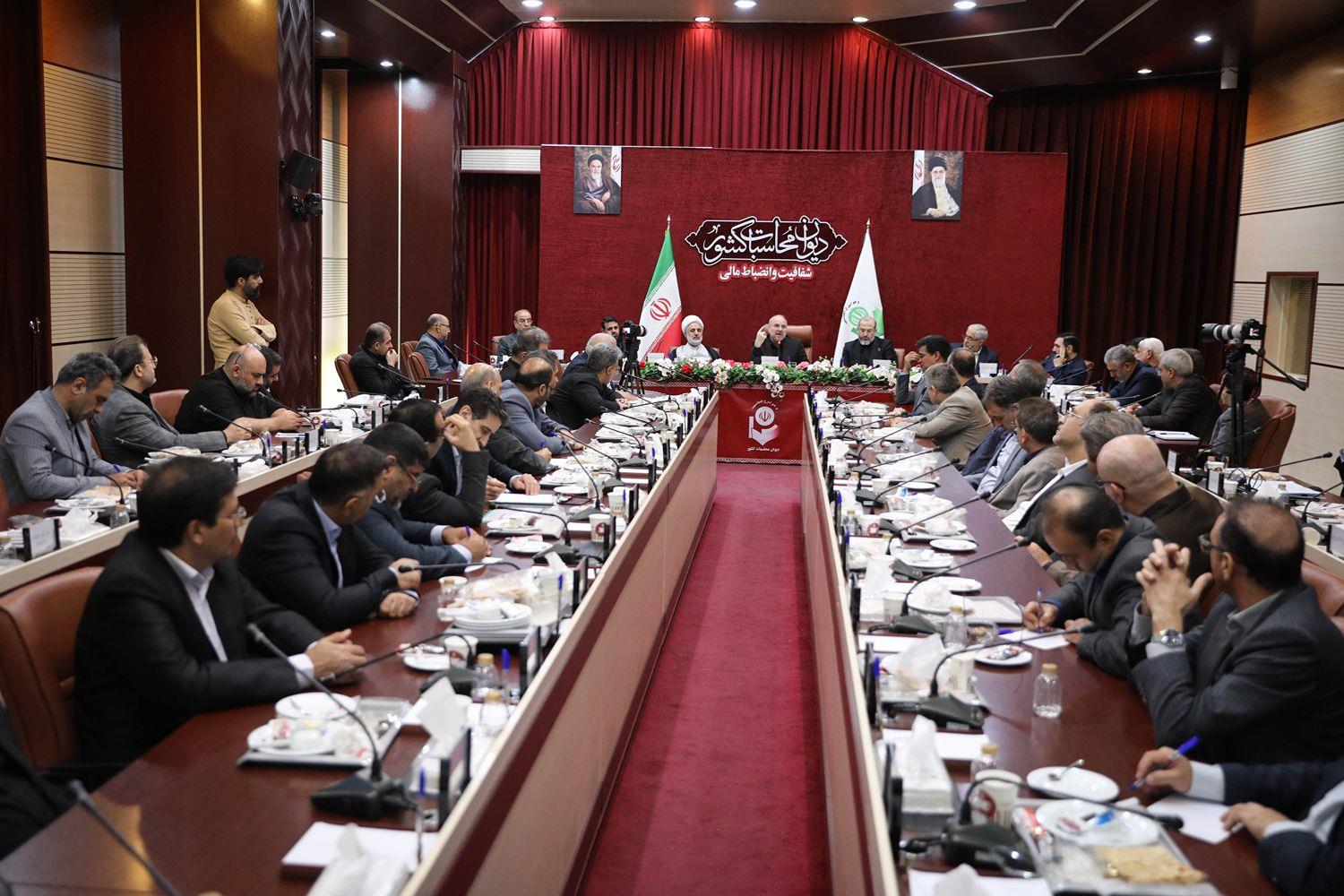 حضور قالیباف در نشست دیوان محاسبات کشور