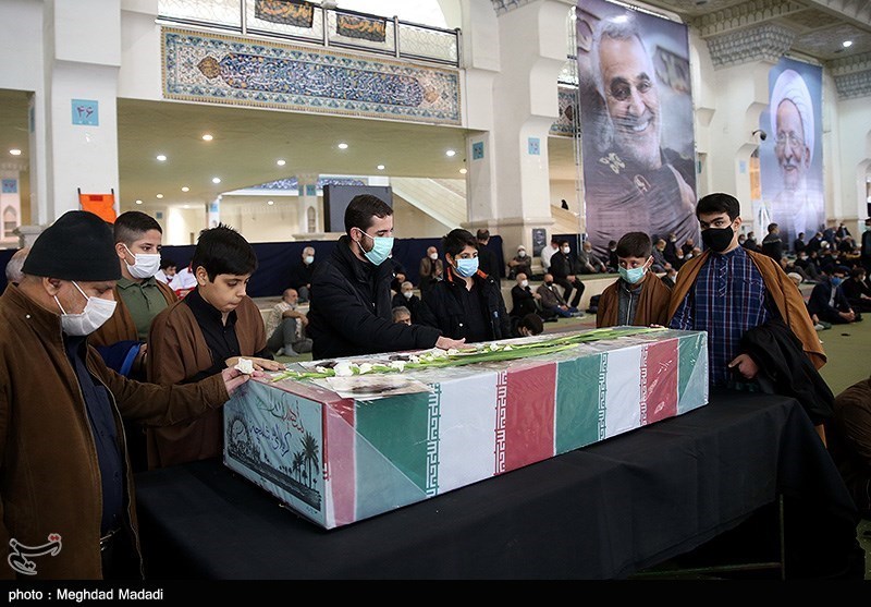 تشییع پیکر ۱۳ شهید گمنام بعد نماز جمعه تهران