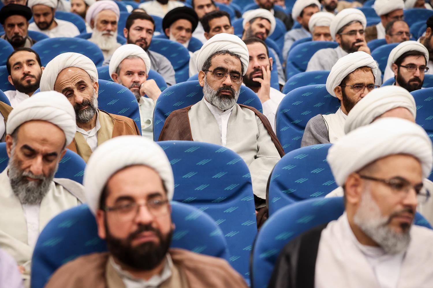  همایش بزرگ راویان مکتب حسینی(ع) در قم با حضور قالیباف