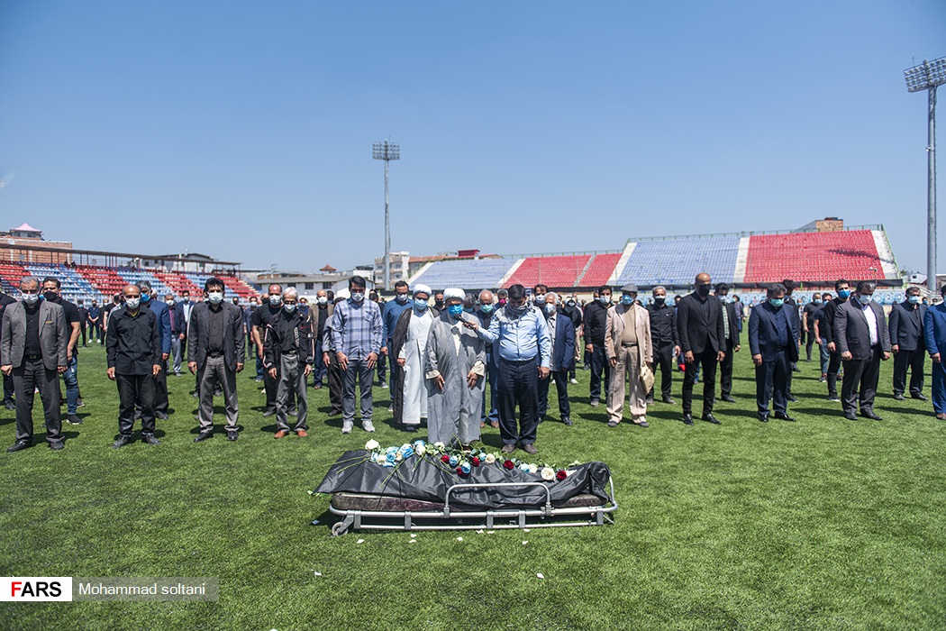 مراسم تشییع نادر دست‌نشان