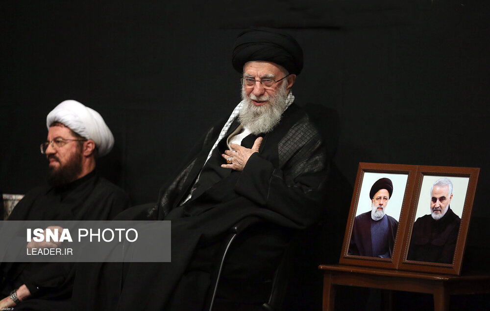 عزاداری شب تاسوعا با حضور رهبر معظم انقلاب