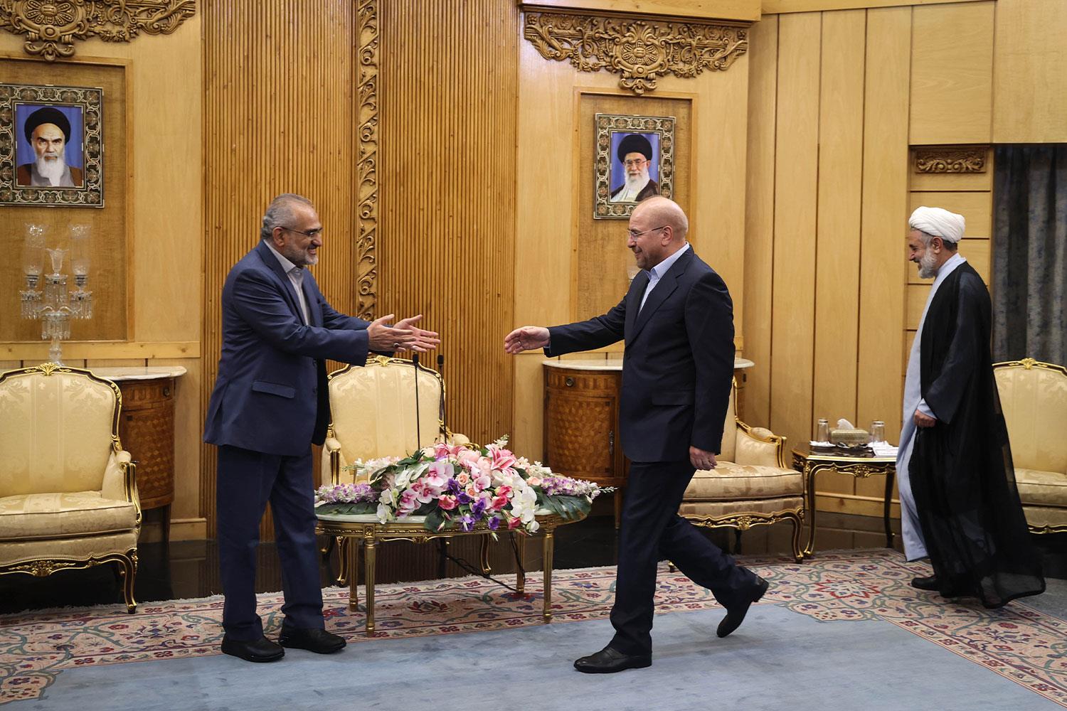 بدرقه رسمی قالیباف در سفر به آفریقای جنوبی