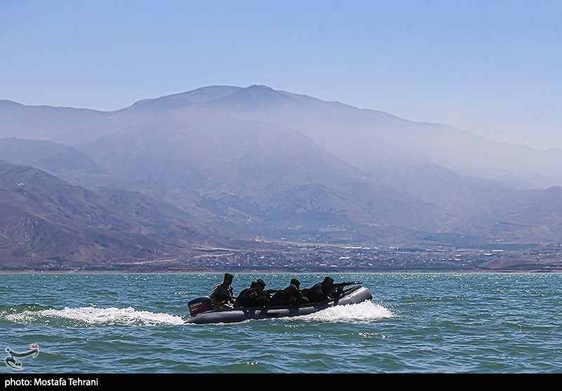 تکاوران نیروی دریایی ارتش