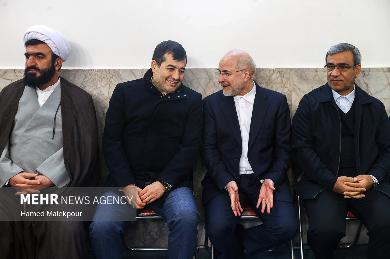 سفر رئیس مجلس به مشهد مقدس