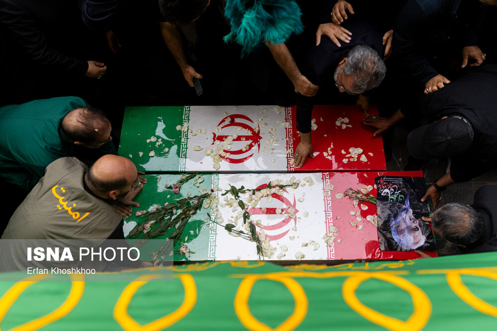 تدفین شهید طهرانچی و همسرش در حرم حضرت عبدالعظیم(ع)