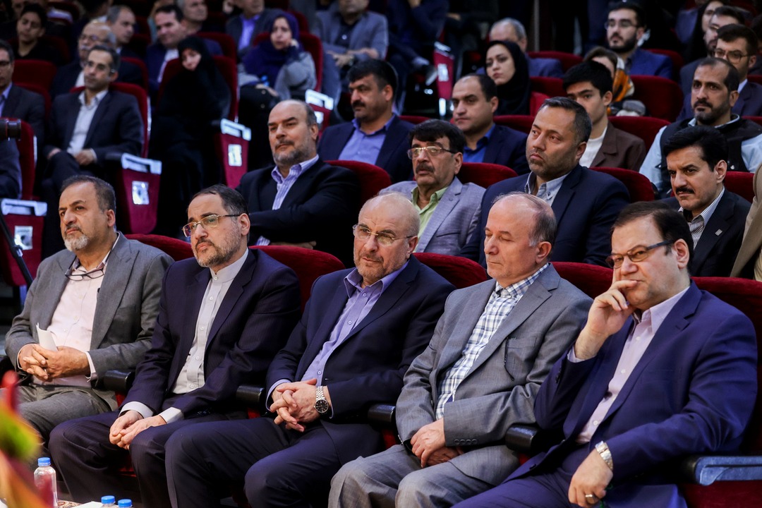 نشست هم‌اندیشی اساتید دانشگاه‌های تهران با حضور قالیباف