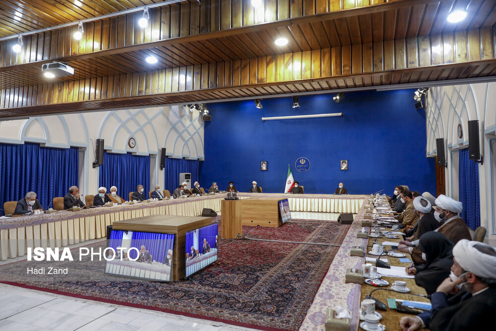 جلسه شورای عالی انقلاب فرهنگی