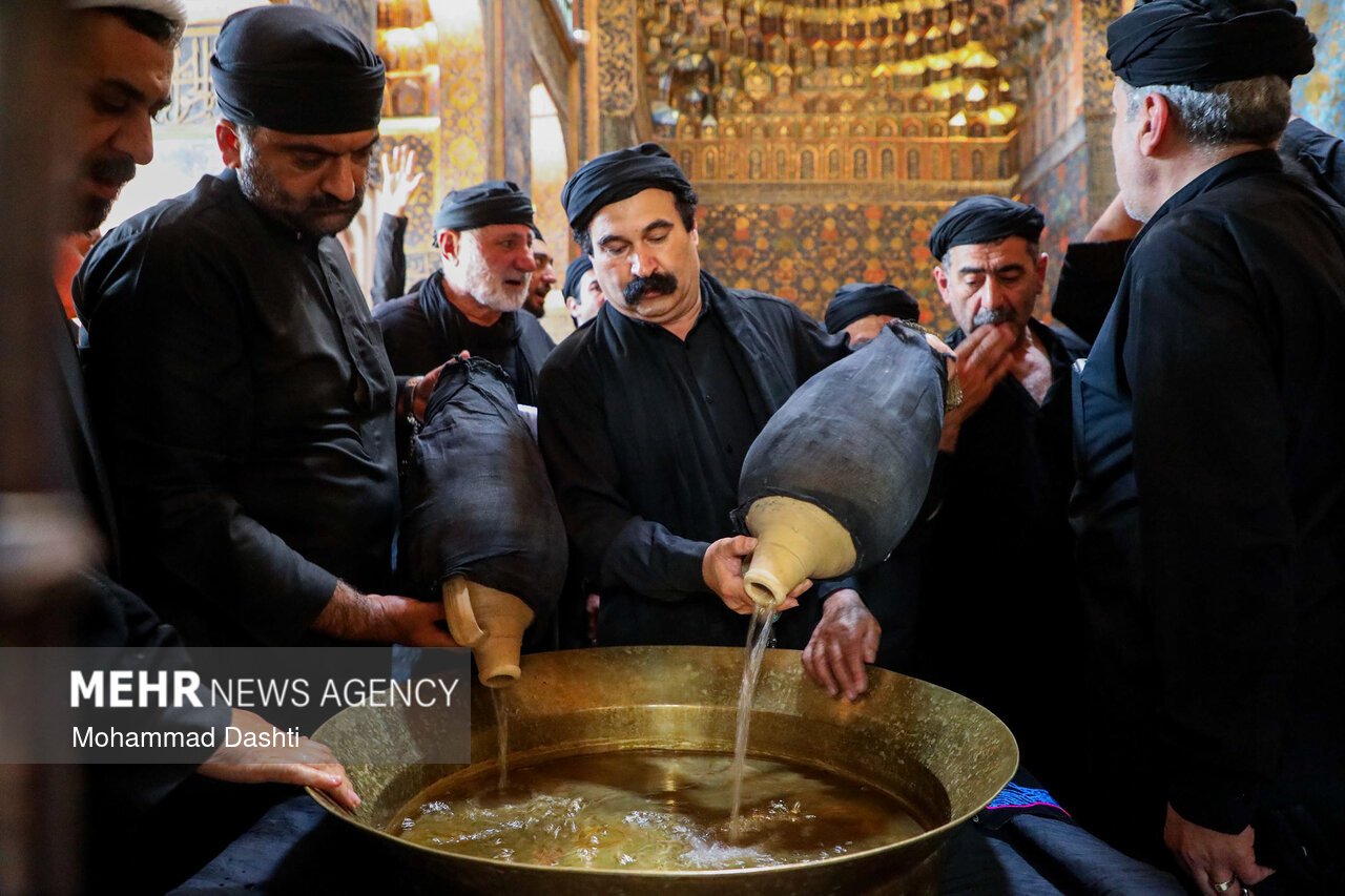 آیین سنتی طشتگذاری